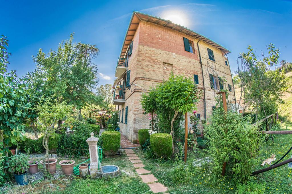 Гостьовий будинок I Due Cipressi Torrenieri Екстер'єр фото